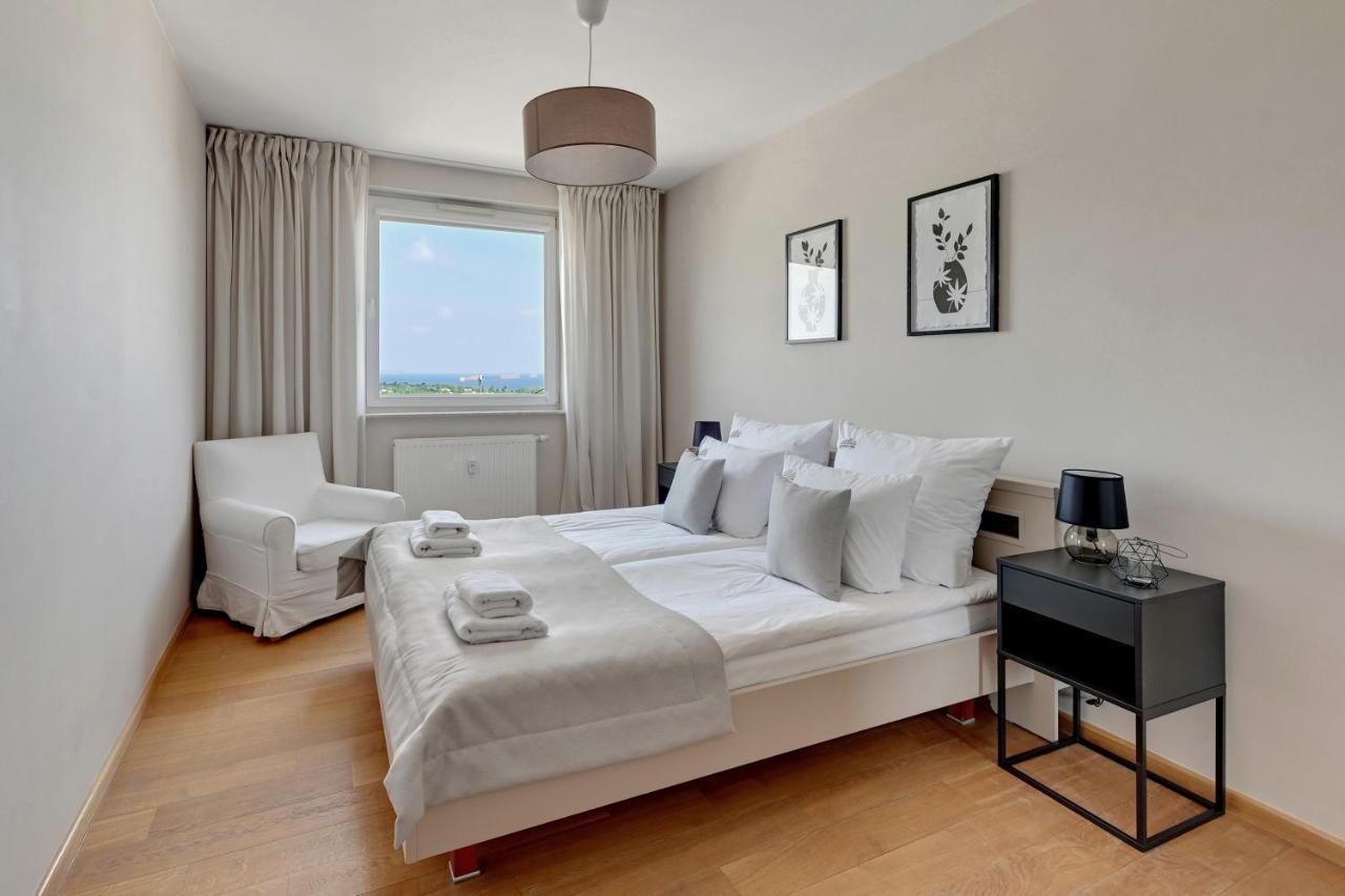 Top Floor Z Widokiem Na Morze By Downtown Apartments Danzig Exterior foto