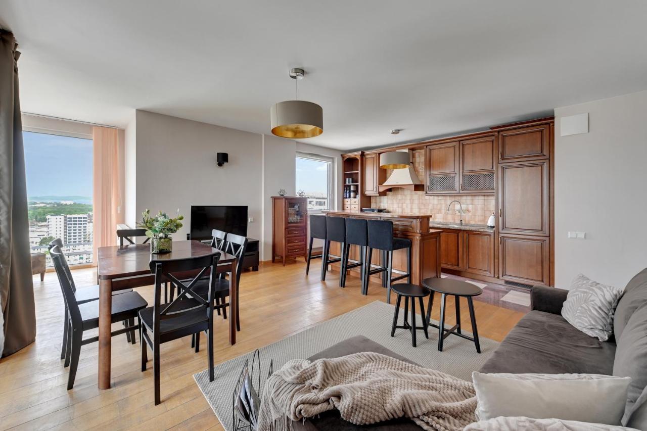 Top Floor Z Widokiem Na Morze By Downtown Apartments Danzig Exterior foto