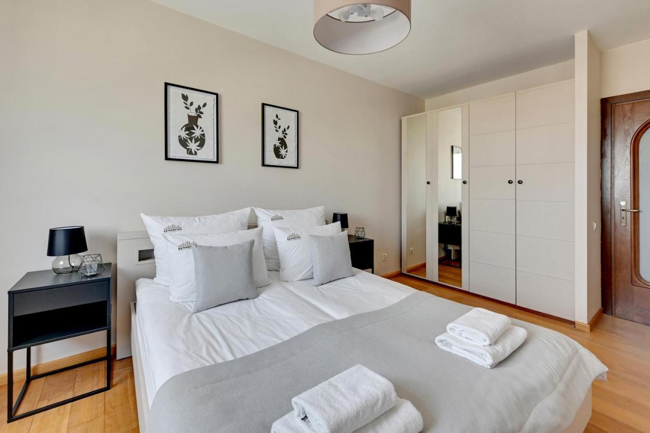 Top Floor Z Widokiem Na Morze By Downtown Apartments Danzig Exterior foto