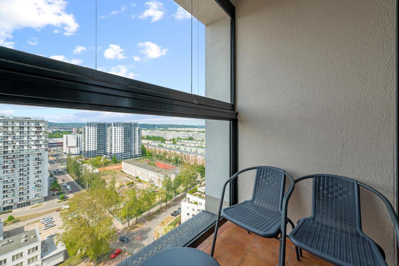 Top Floor Z Widokiem Na Morze By Downtown Apartments Danzig Exterior foto